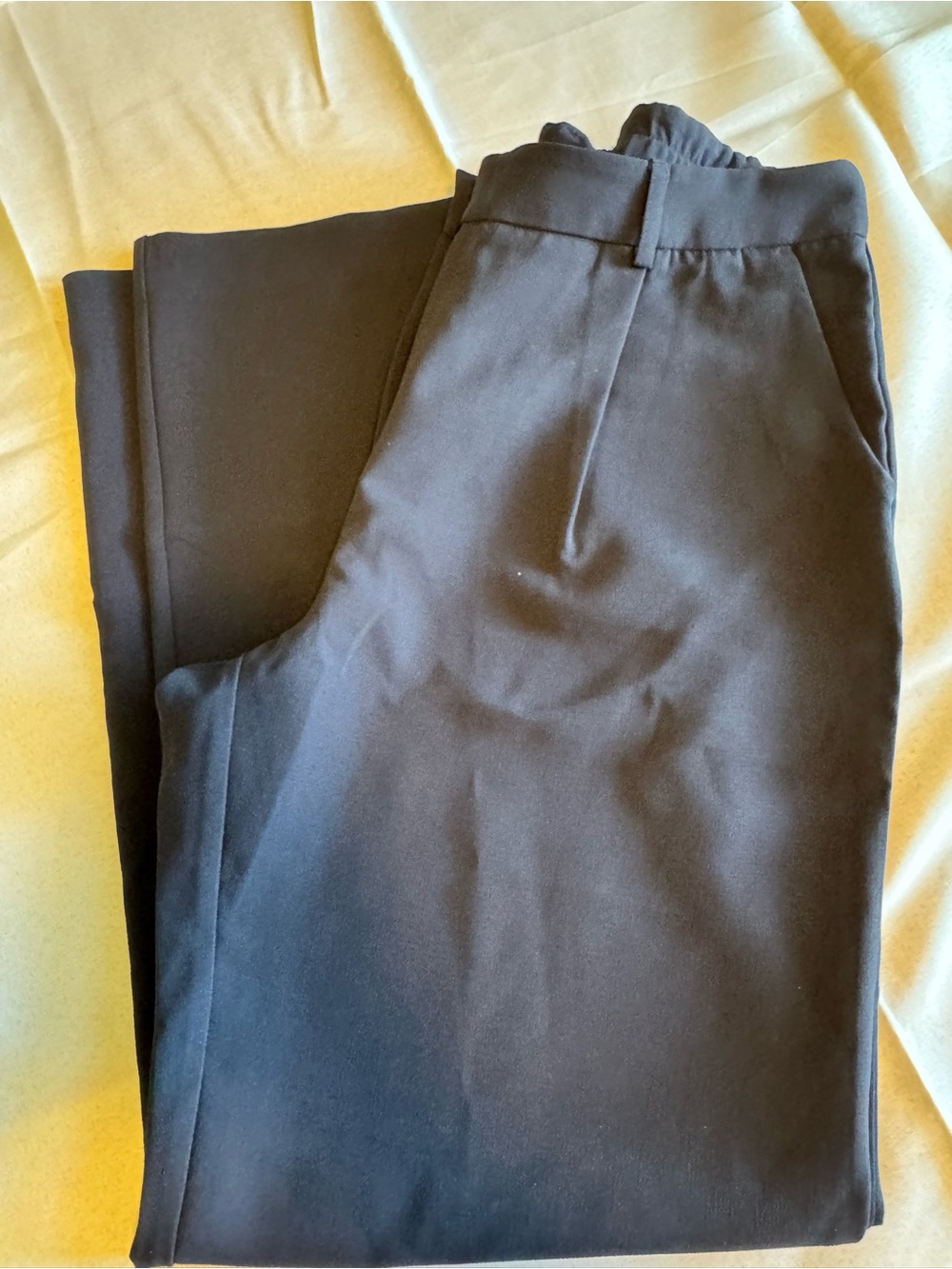 DKNY Women's Straight Leg Pants in Blue